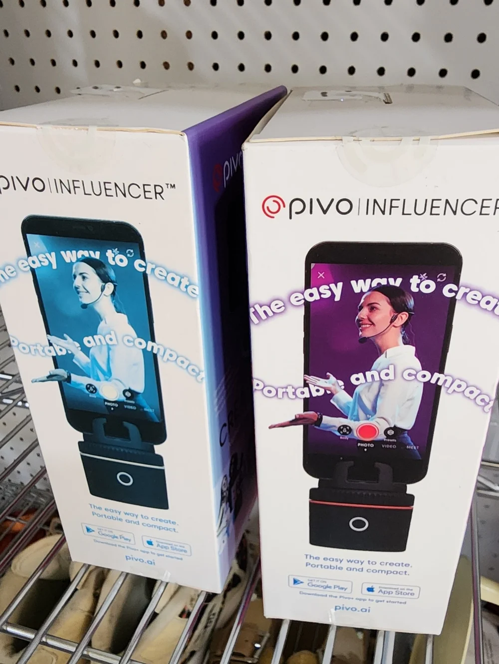 Pivo R1 Influencer With Rotation & Auto Tracking NIB, 2.9" - Picture 6 of 7